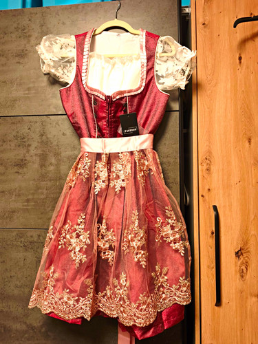 Wunderschönes dirndl set - wunderschönes,