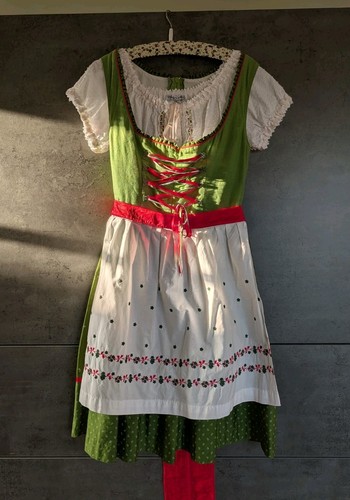 Tirol landhausmode dirndl - tirol,