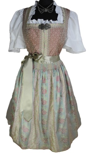 Edles dirndl der marke - dirndl, moser