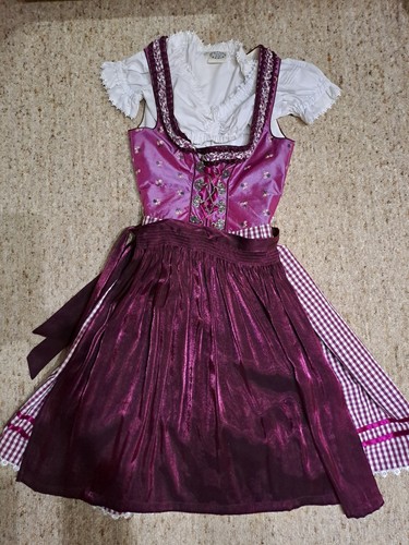 Dirndl mit weißer - gr.,